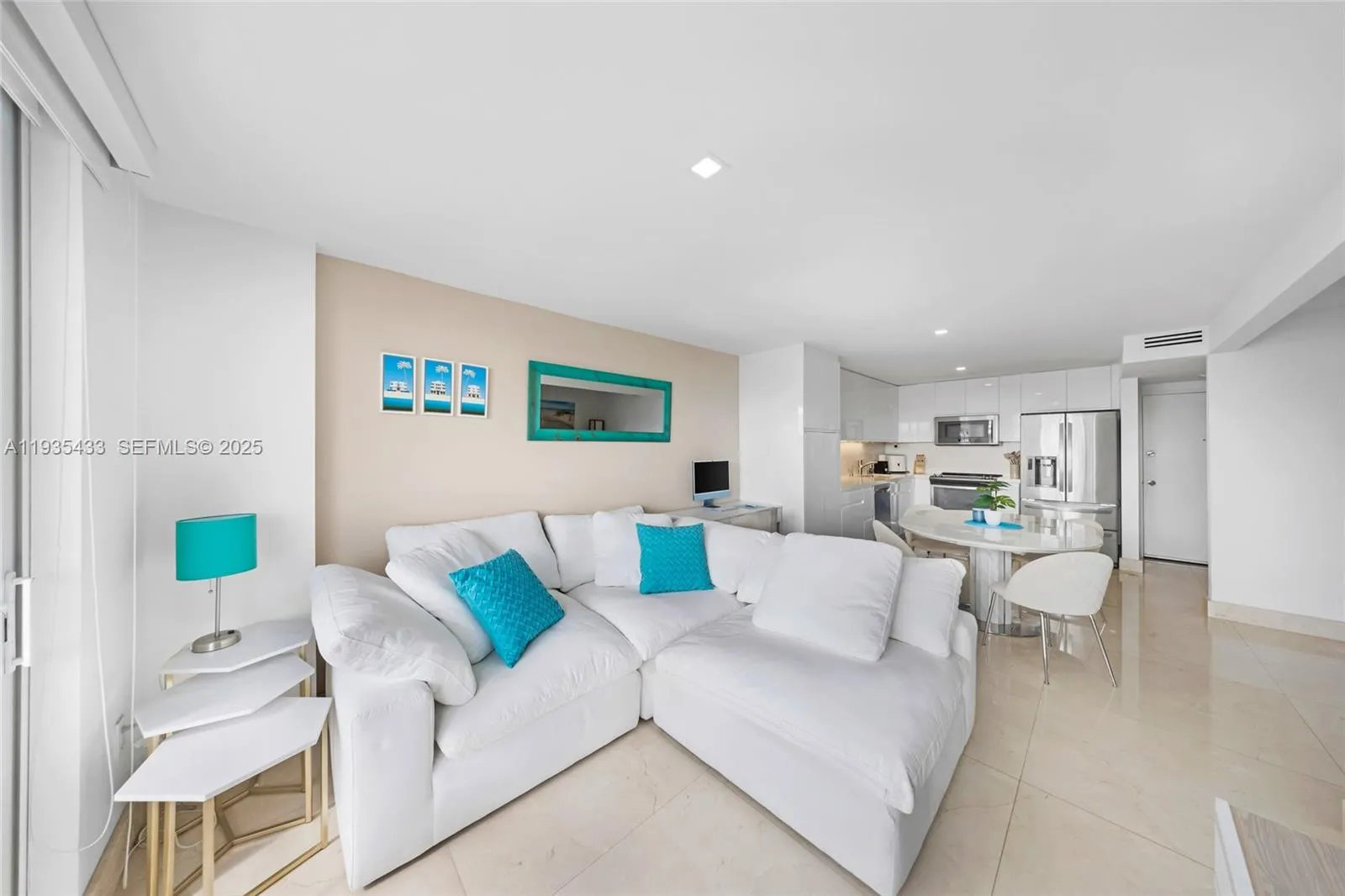 465 Ocean Dr # 1008, Miami Beach FL 33139