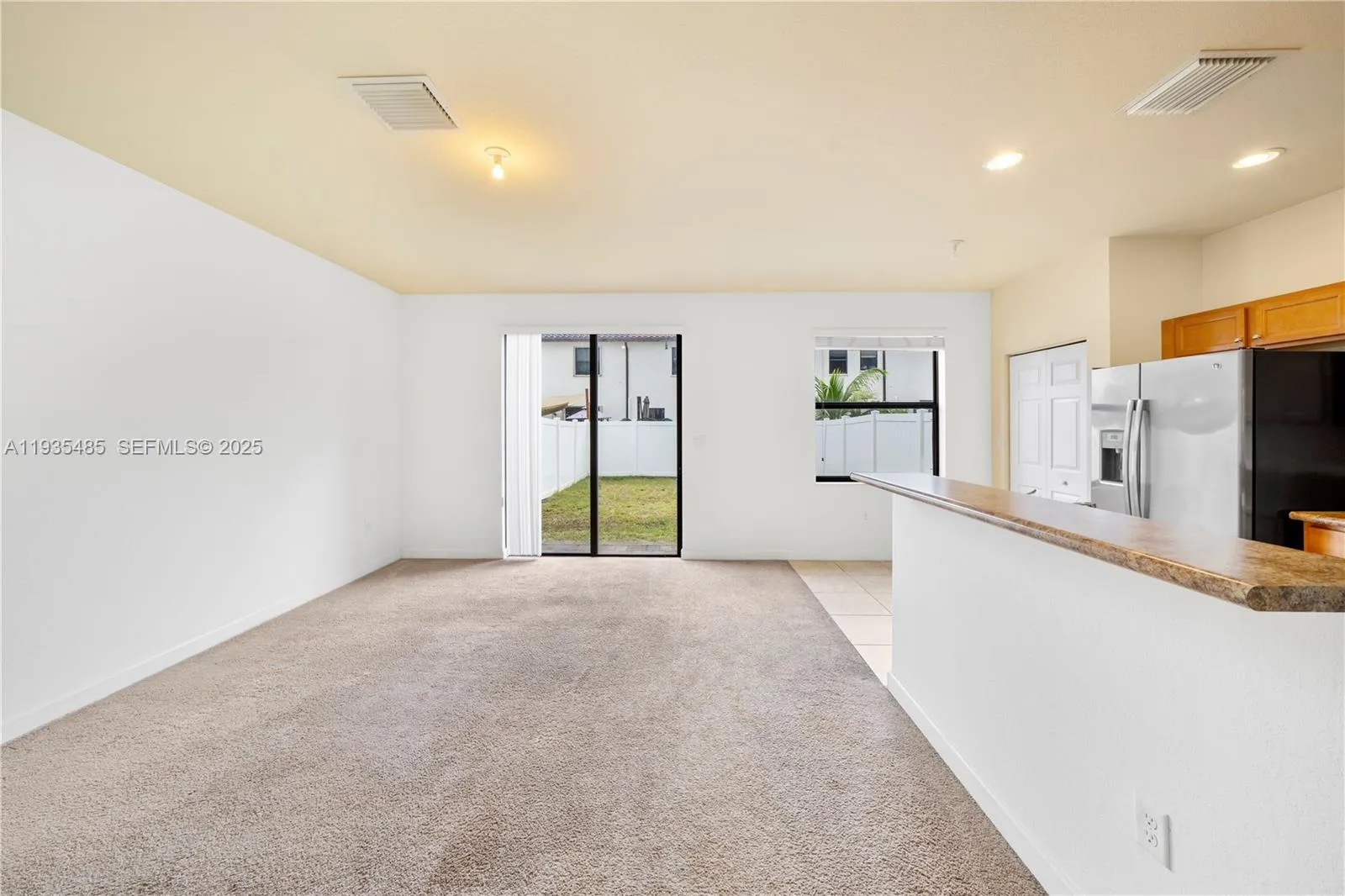 3366 W 90th Ter, Hialeah FL 33018