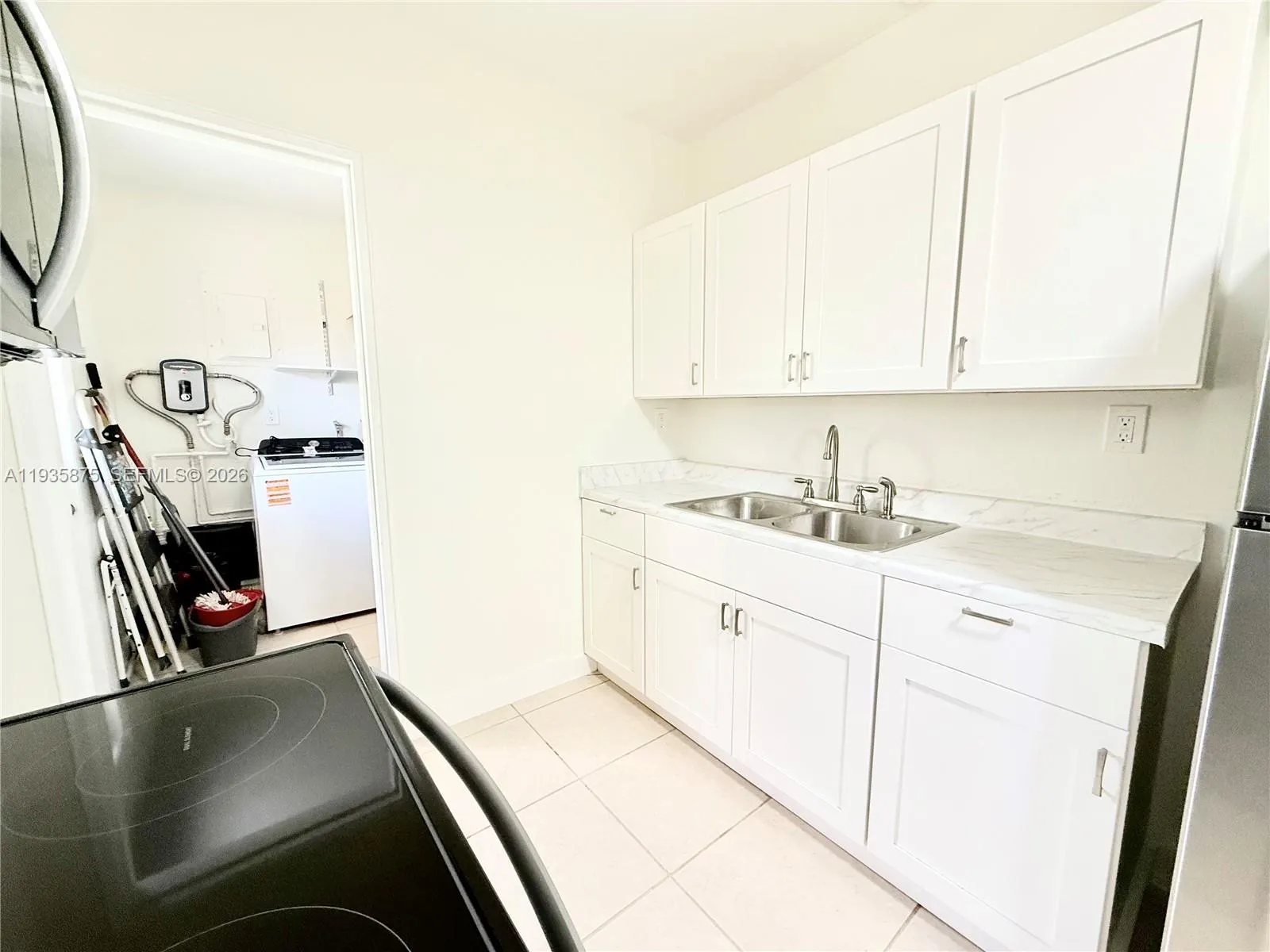 1311 N 69th Ave, Hollywood FL 33024