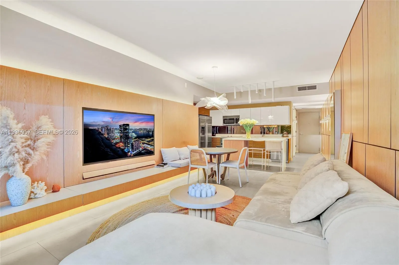 1010 SW 2nd Ave # 601, Miami FL 33130