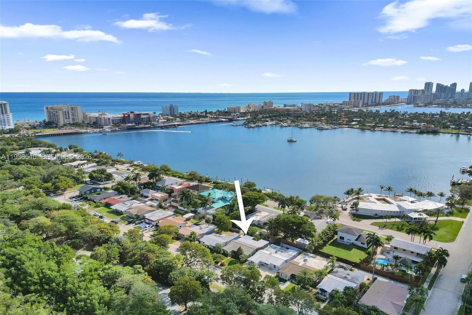 838 Johnson St, Hollywood FL 33019