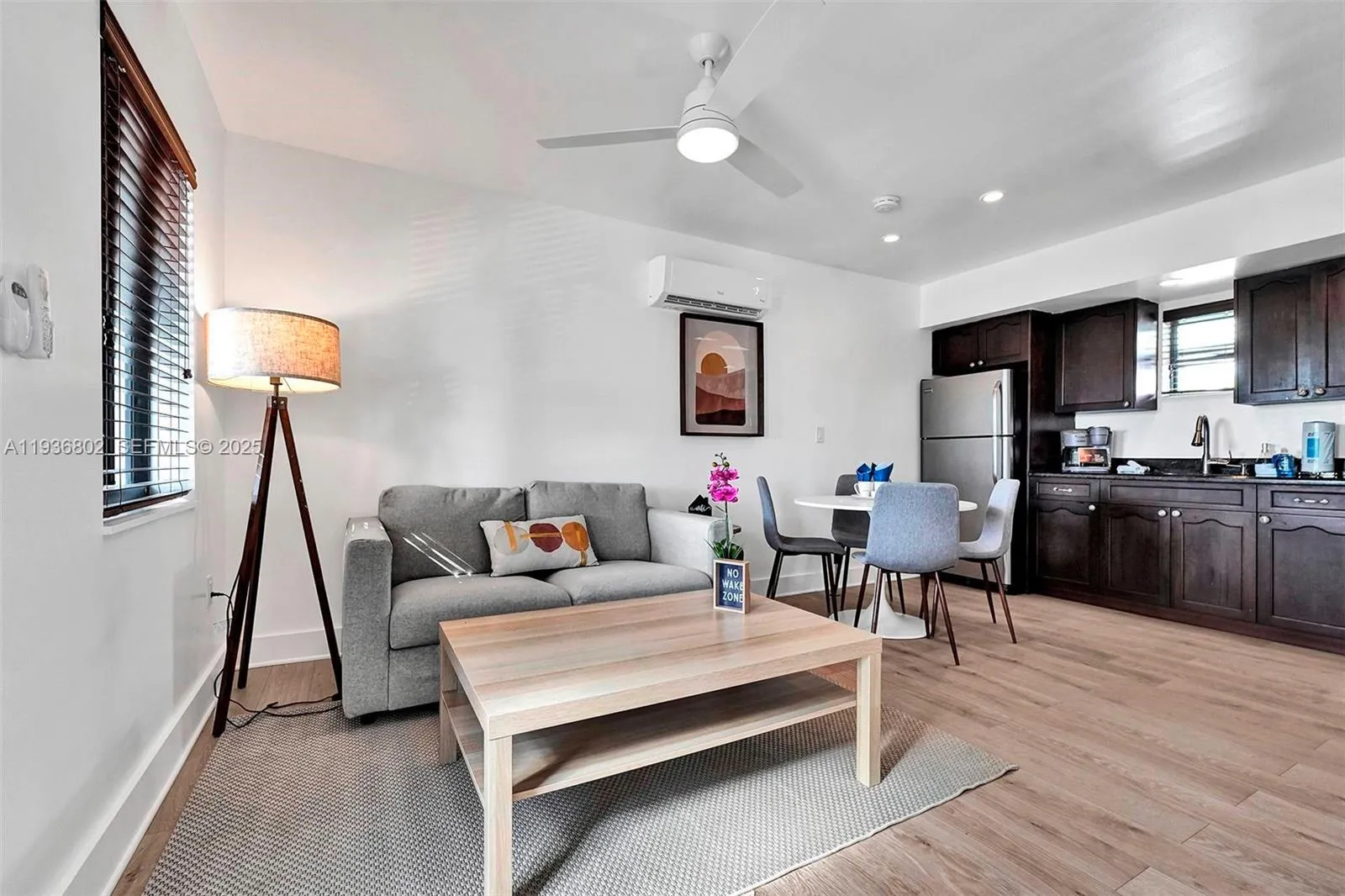 333 Walnut St, Hollywood FL 33019