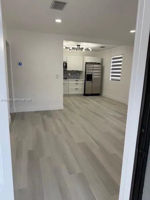 822 W 30th St, Hialeah FL 33012