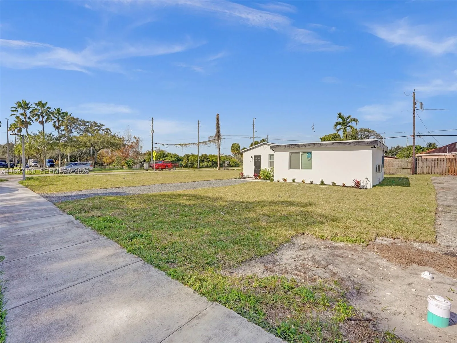 6147 SW 40th St, Miramar FL 33023