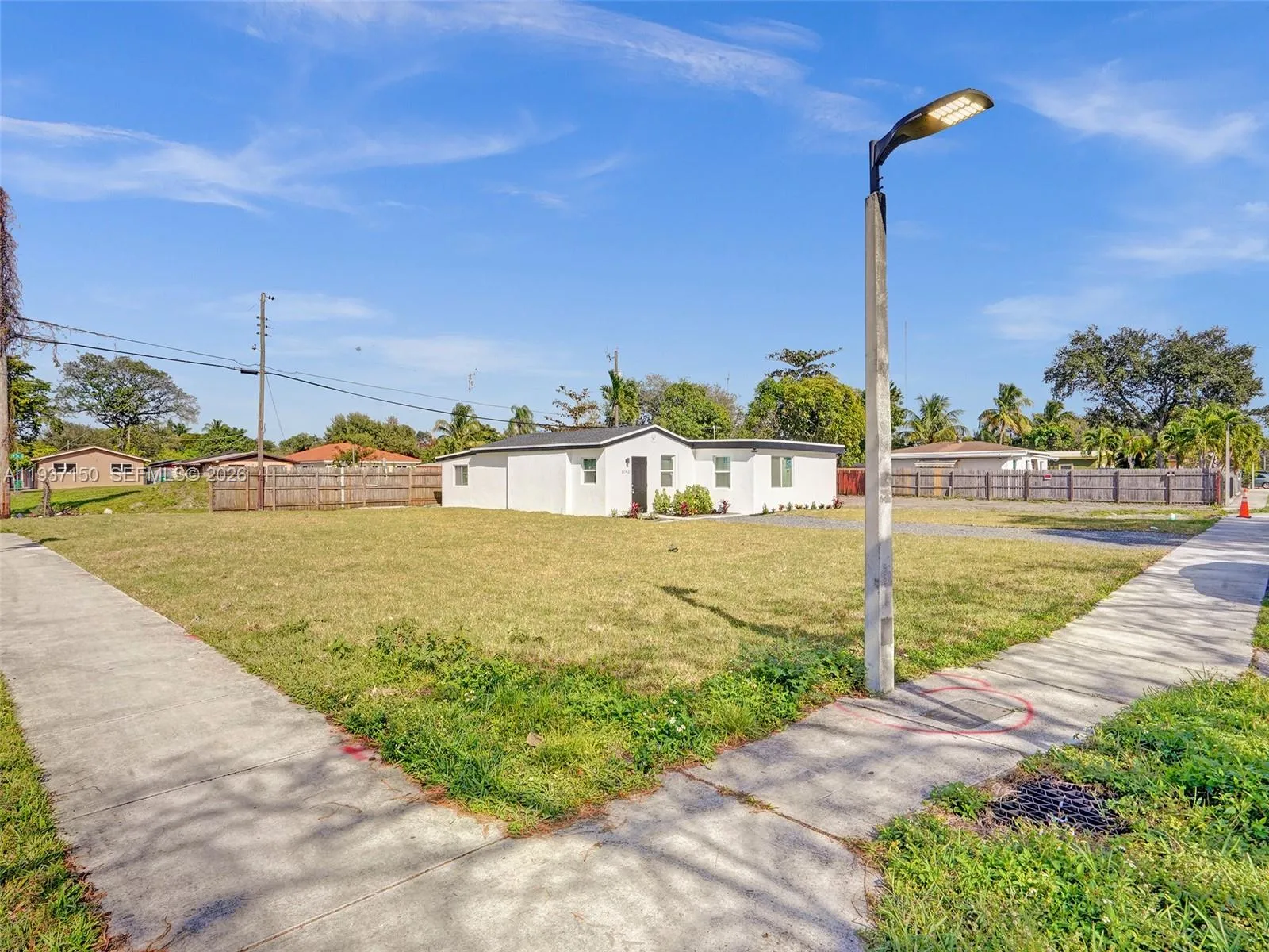 6147 SW 40th St, Miramar FL 33023