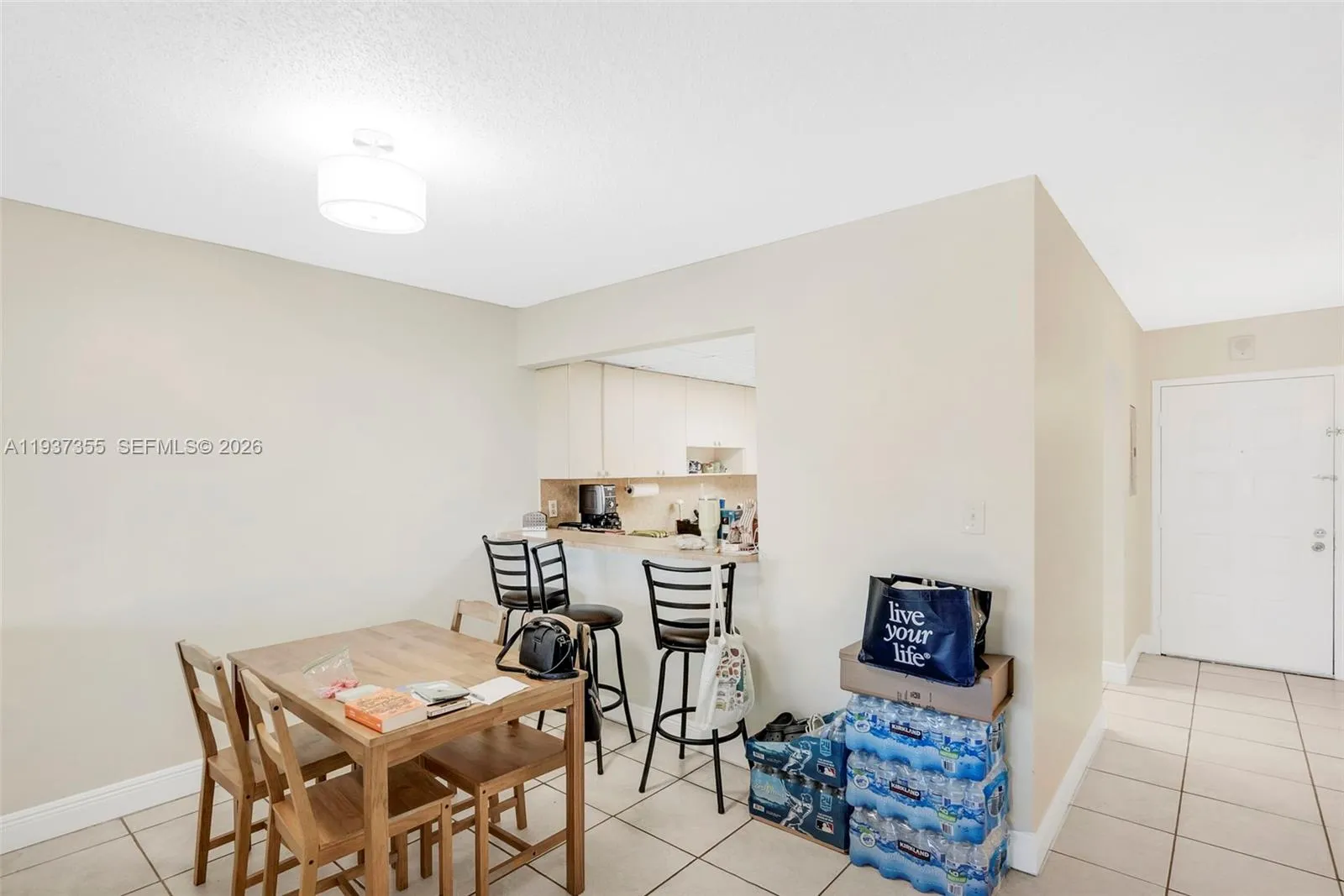 6940 Miami Gardens Dr # 531, Hialeah FL 33015