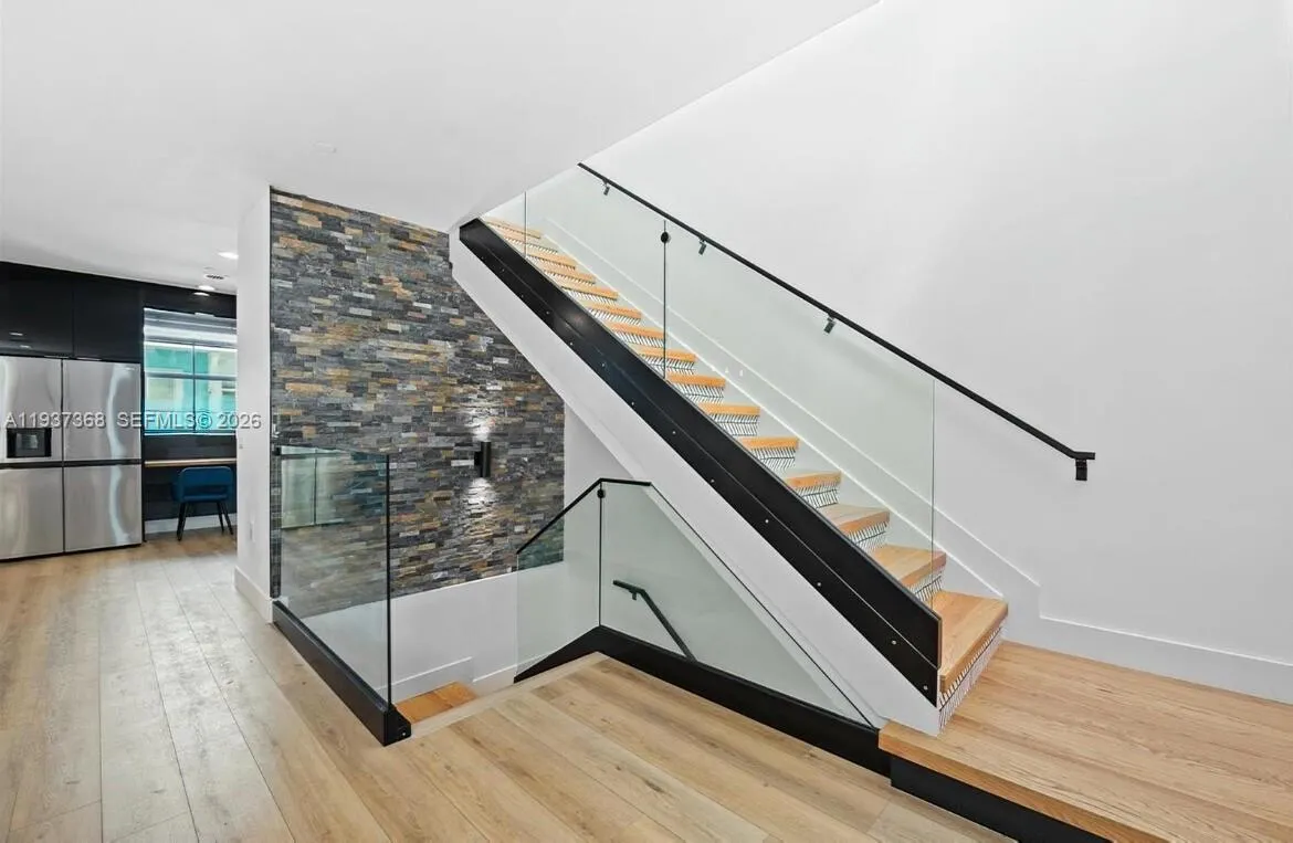 1705 Johnson St # B, Hollywood FL 33020