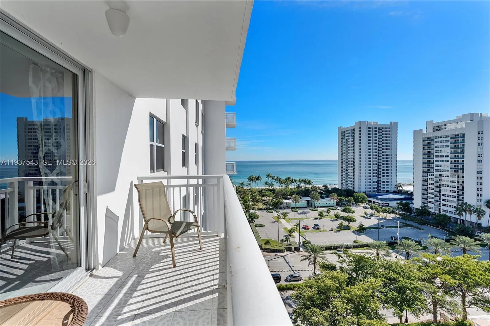 1849 S Ocean Dr # 1412, Hallandale Beach FL 33009