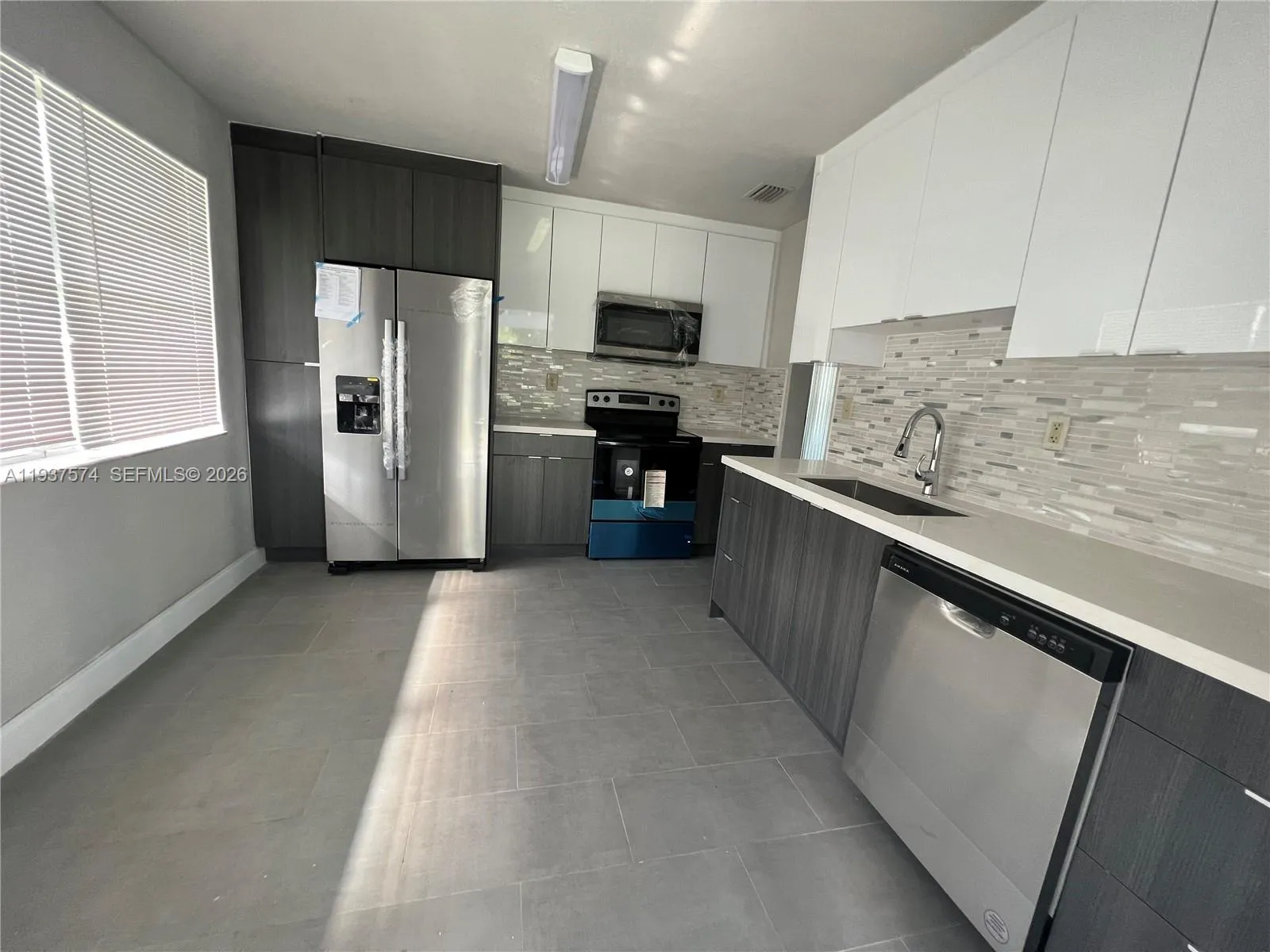 4321 NW 12th Ter, Oakland Park FL 33309