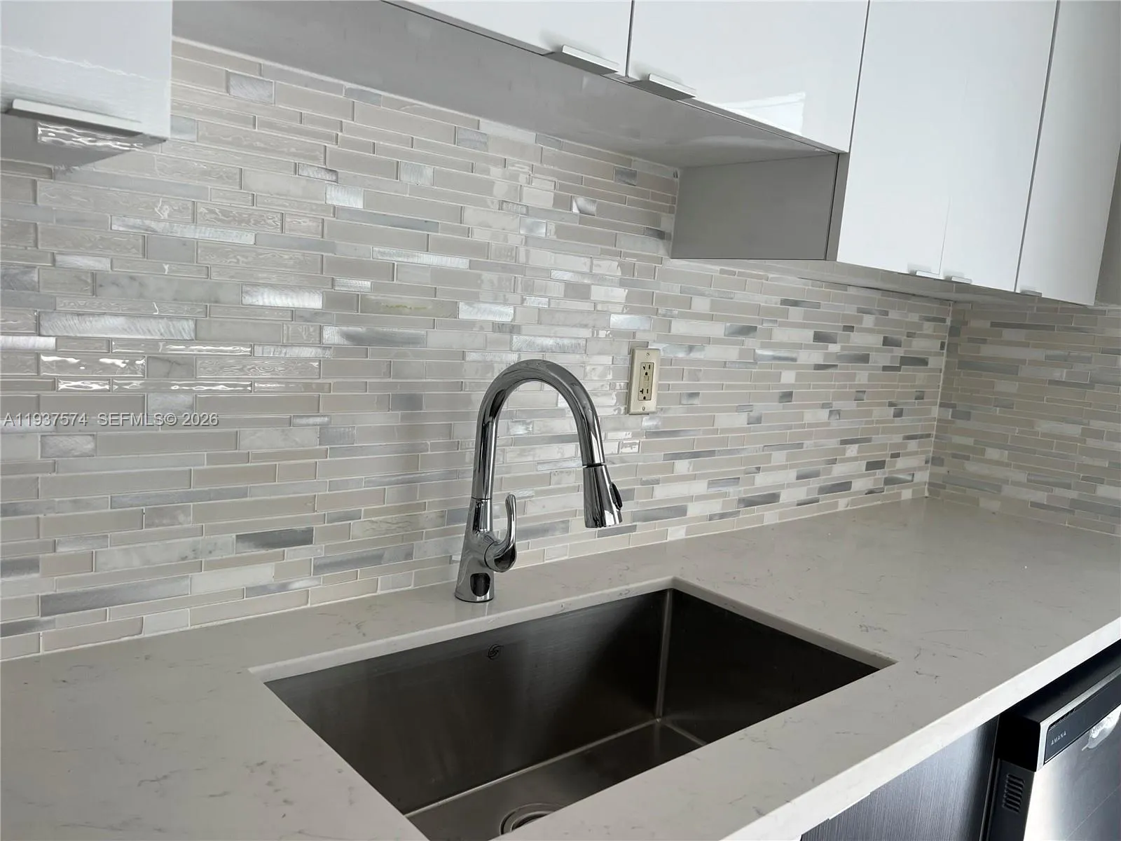 4321 NW 12th Ter, Oakland Park FL 33309