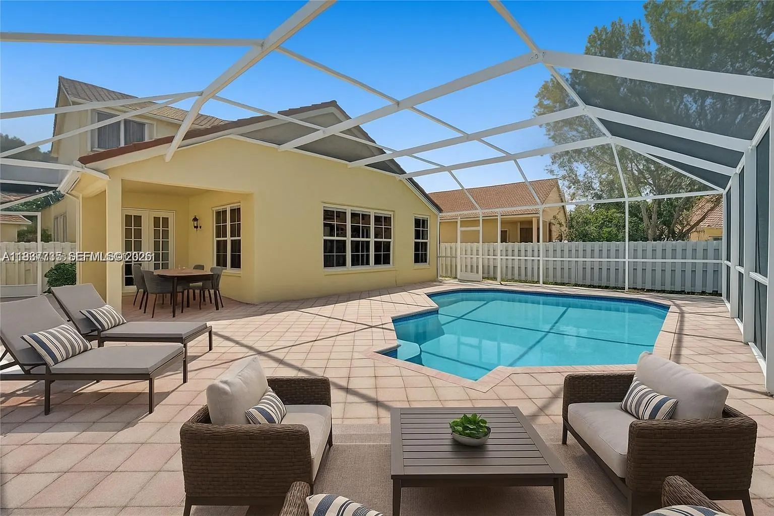 797 Chimney Rock Rd, Weston FL 33327