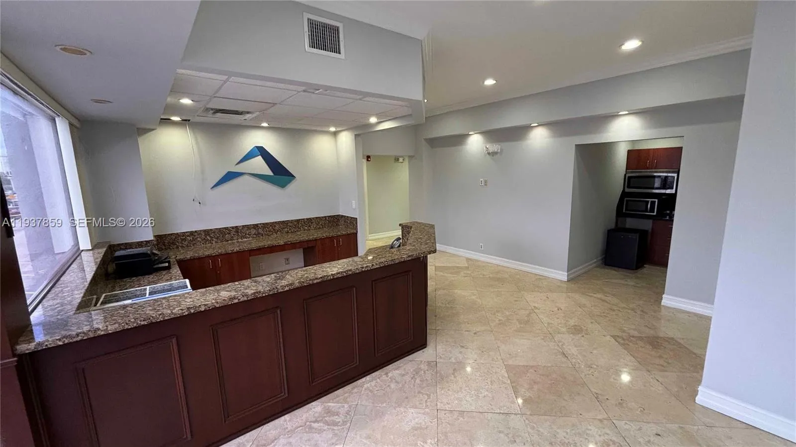 2740 E Oakland Park Blvd # 205, Fort Lauderdale FL 33306