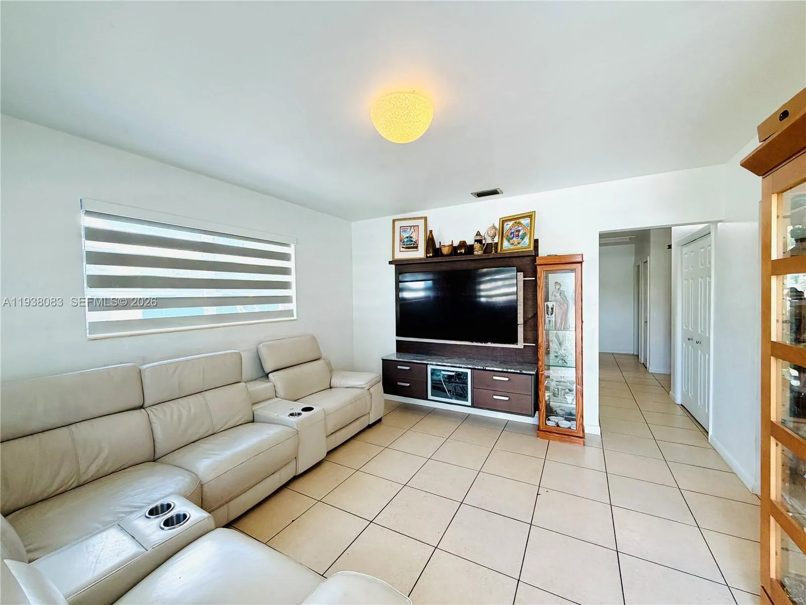 546 E 39th St, Hialeah FL 33013