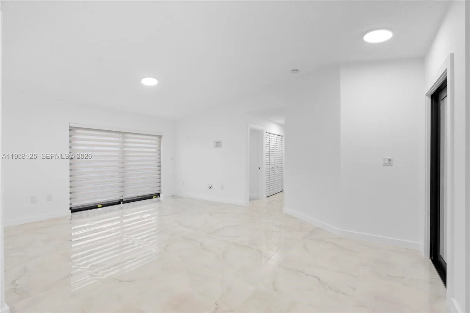 8340 NW 193rd Ln, Hialeah FL 33015