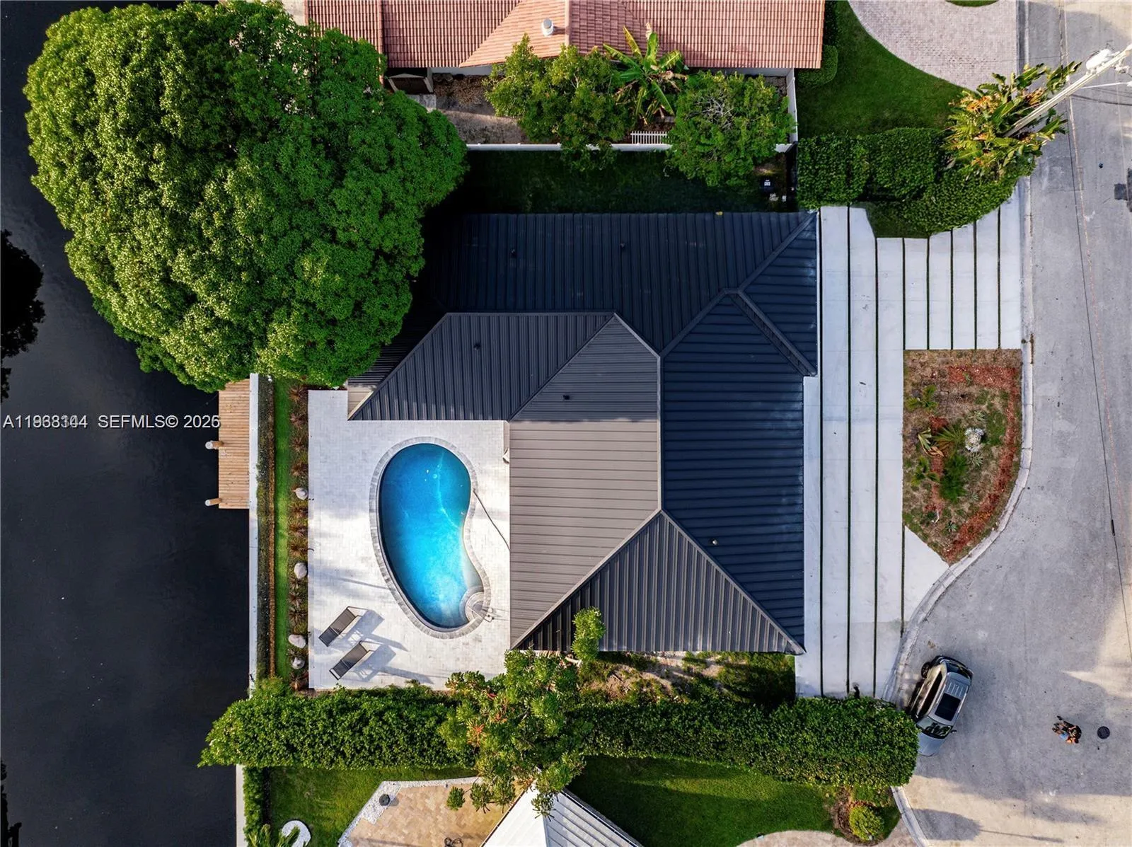 5561 NE 28th Ave, Fort Lauderdale FL 33308