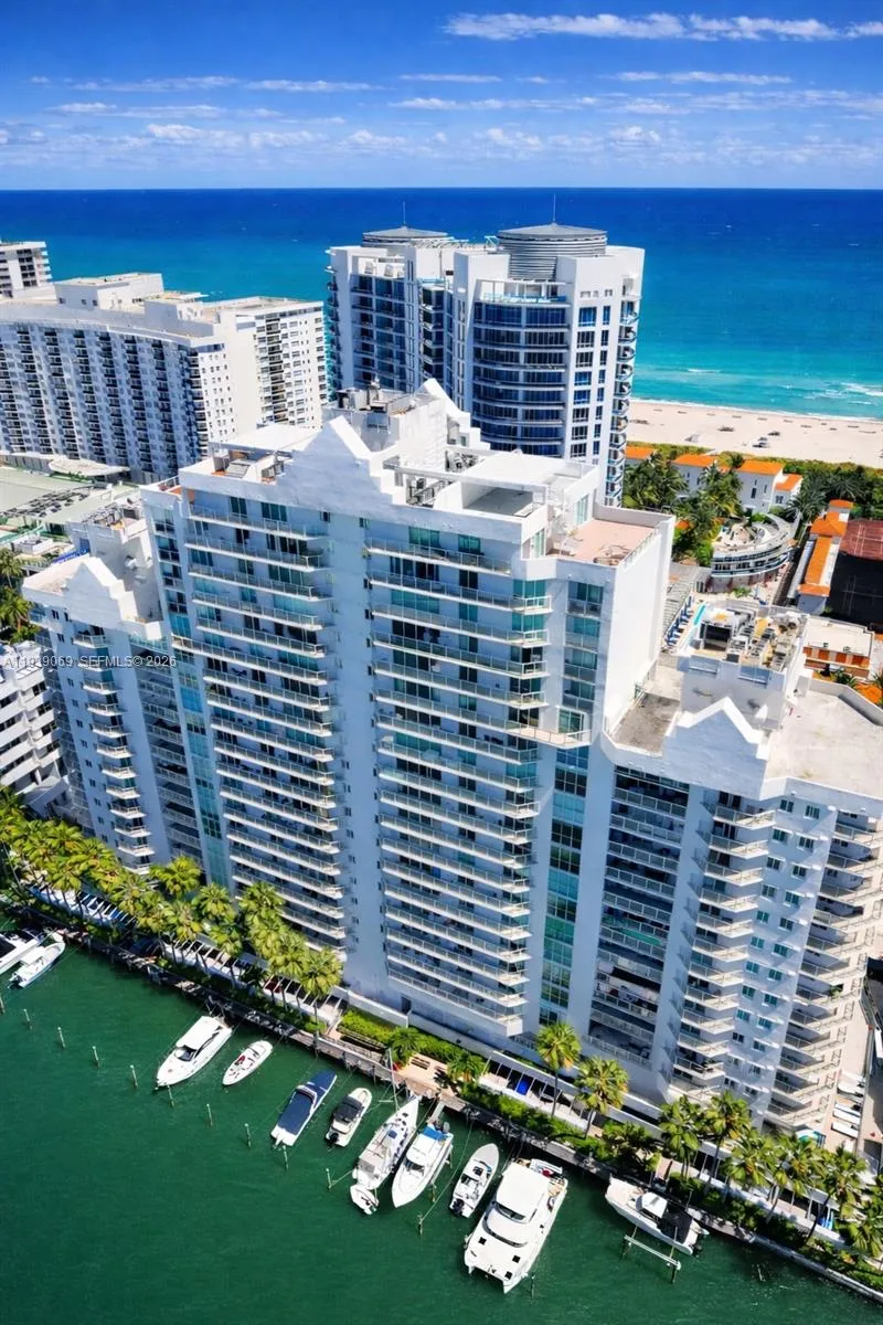 5900 Collins Ave # 1405, Miami Beach FL 33140