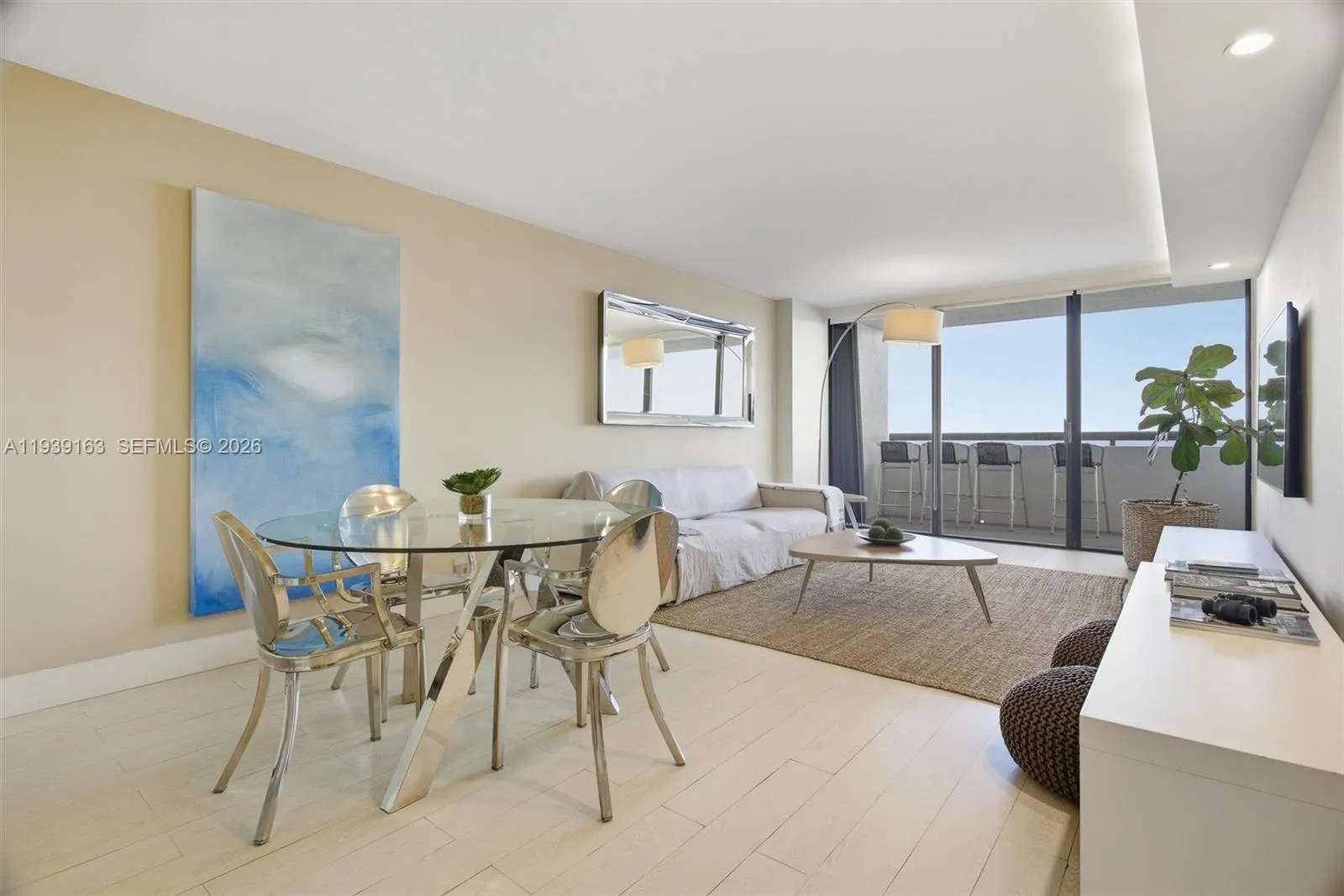 2555 Collins Ave # 2105, Miami Beach FL 33140