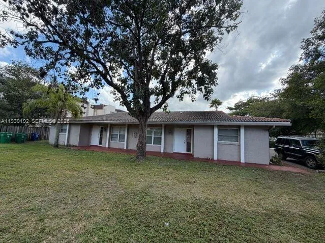 3775 NW 116th Ter, Coral Springs FL 33065
