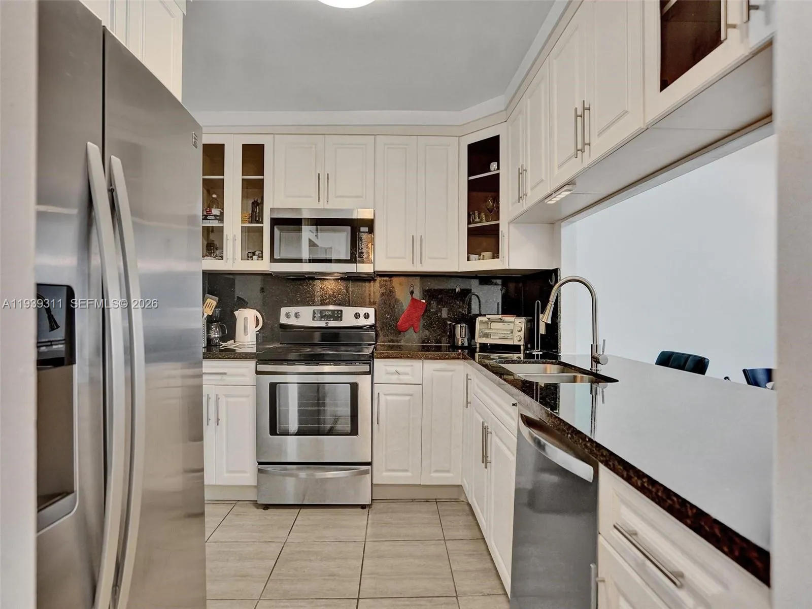 3725 S Ocean Dr # 520, Hollywood FL 33019