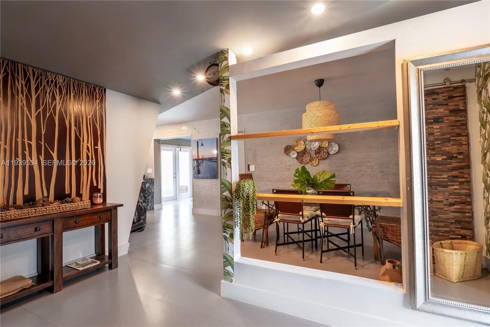 1174 Garfield St, Hollywood FL 33019