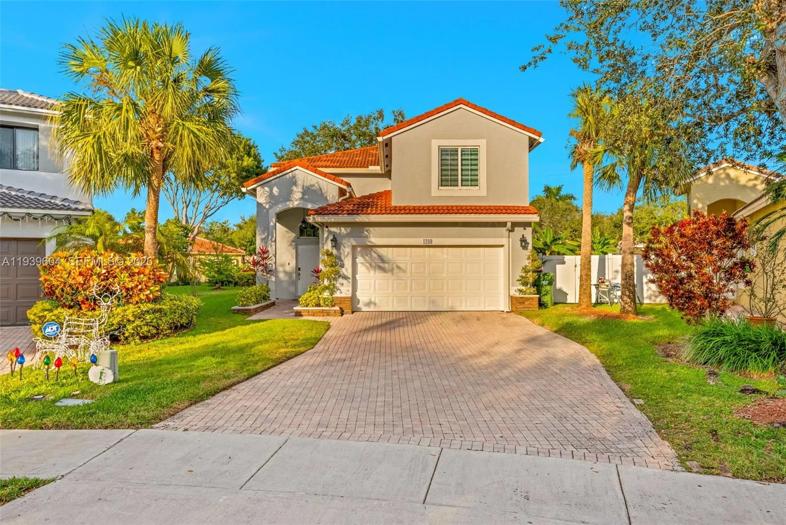 1289 NW 171st Ter, Pembroke Pines FL 33028