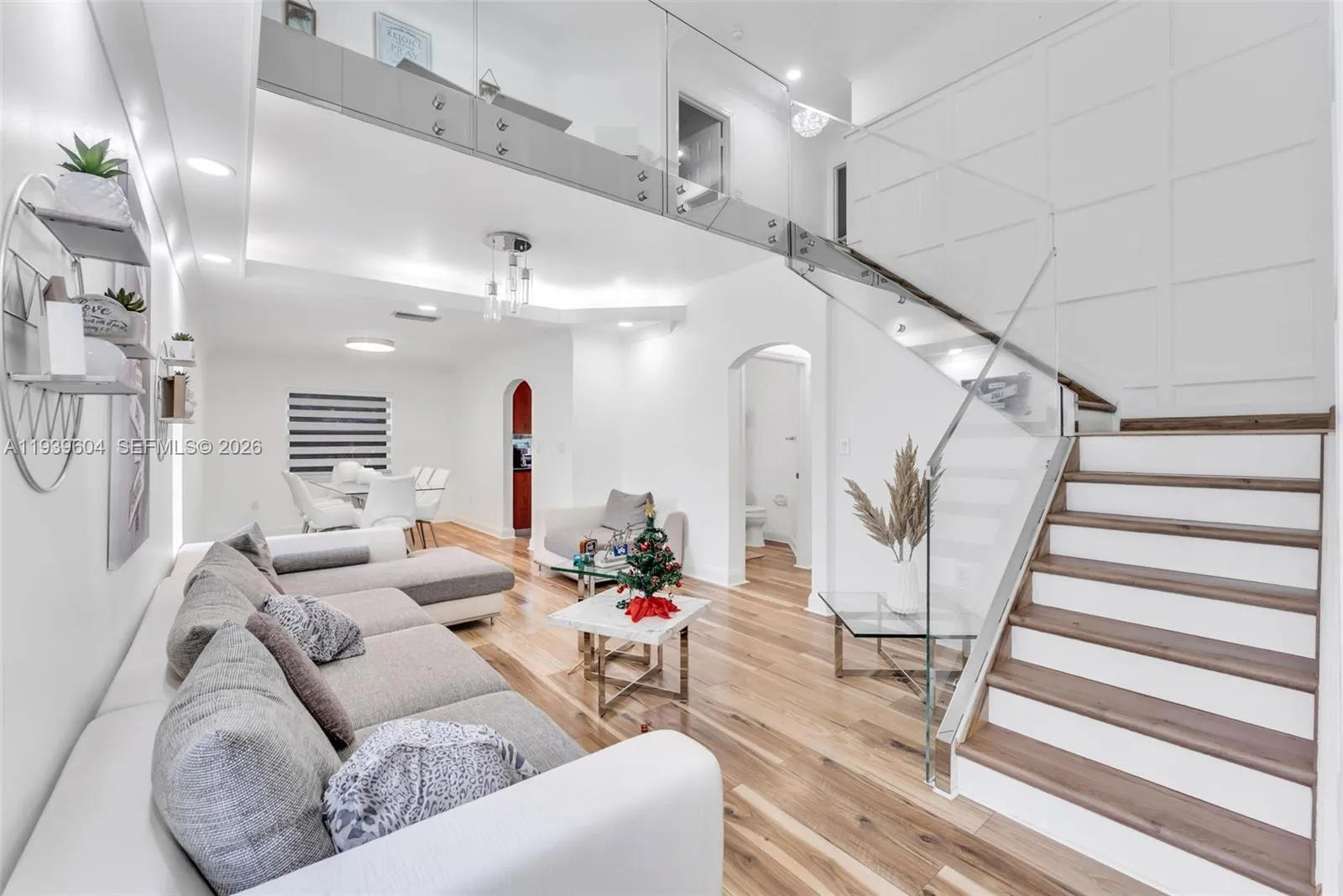 1289 NW 171st Ter, Pembroke Pines FL 33028