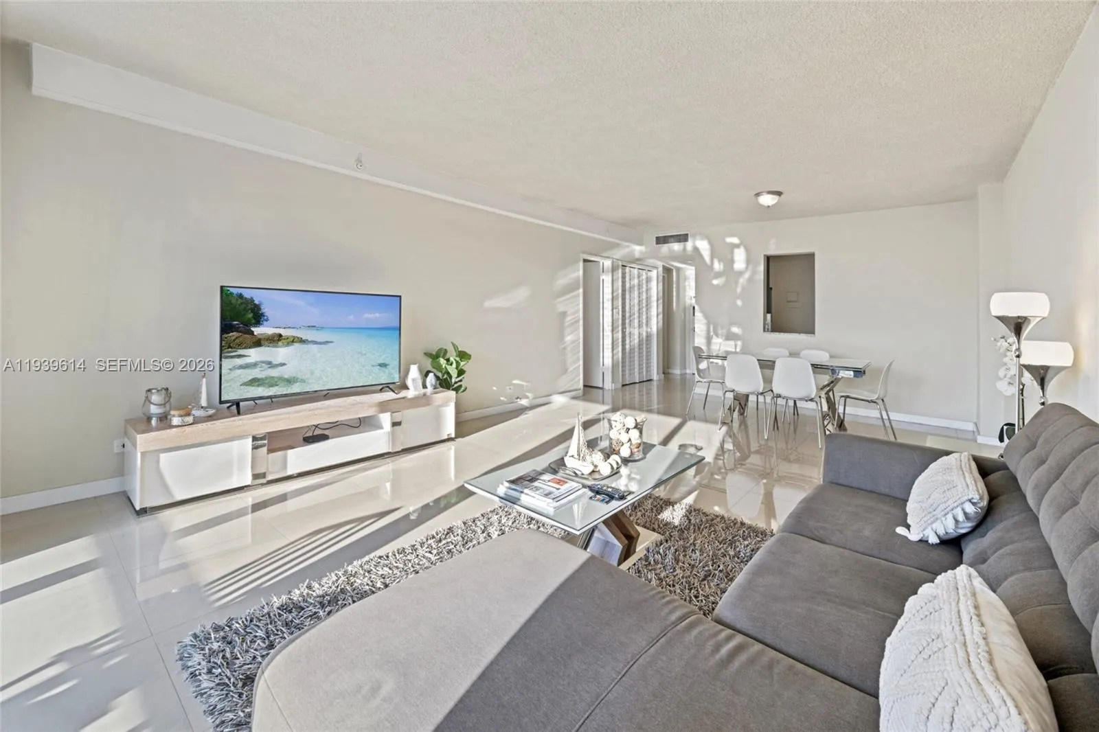 5601 Collins Ave # 1618, Miami Beach FL 33140