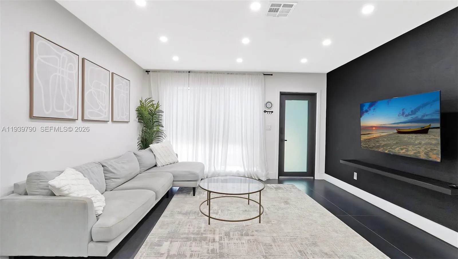 603 N 32nd Ave, Hollywood FL 33021