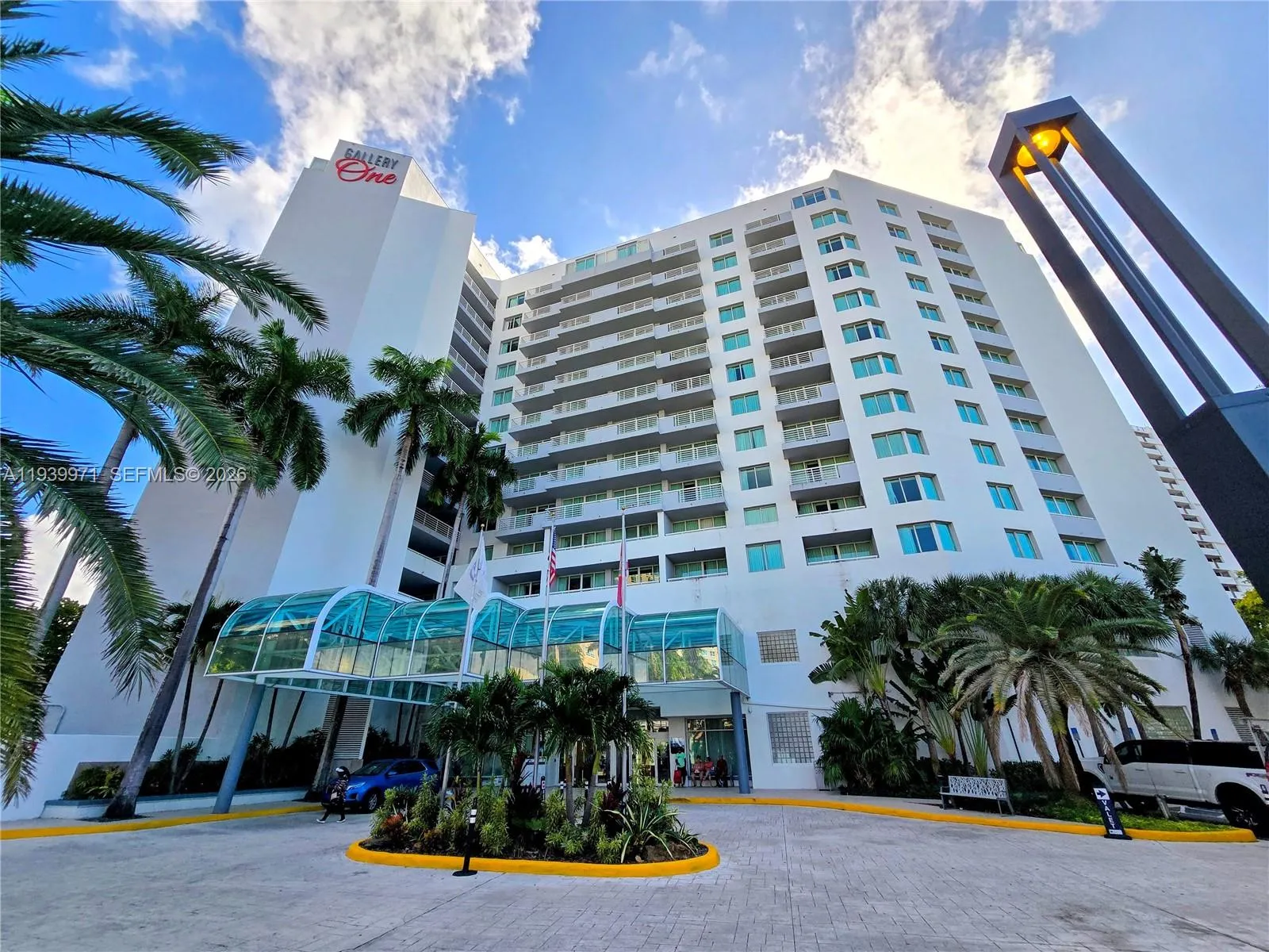 1 bedroom 1 bath for sale at 2670 E Sunrise Blvd # 315, Fort Lauderdale FL 33304