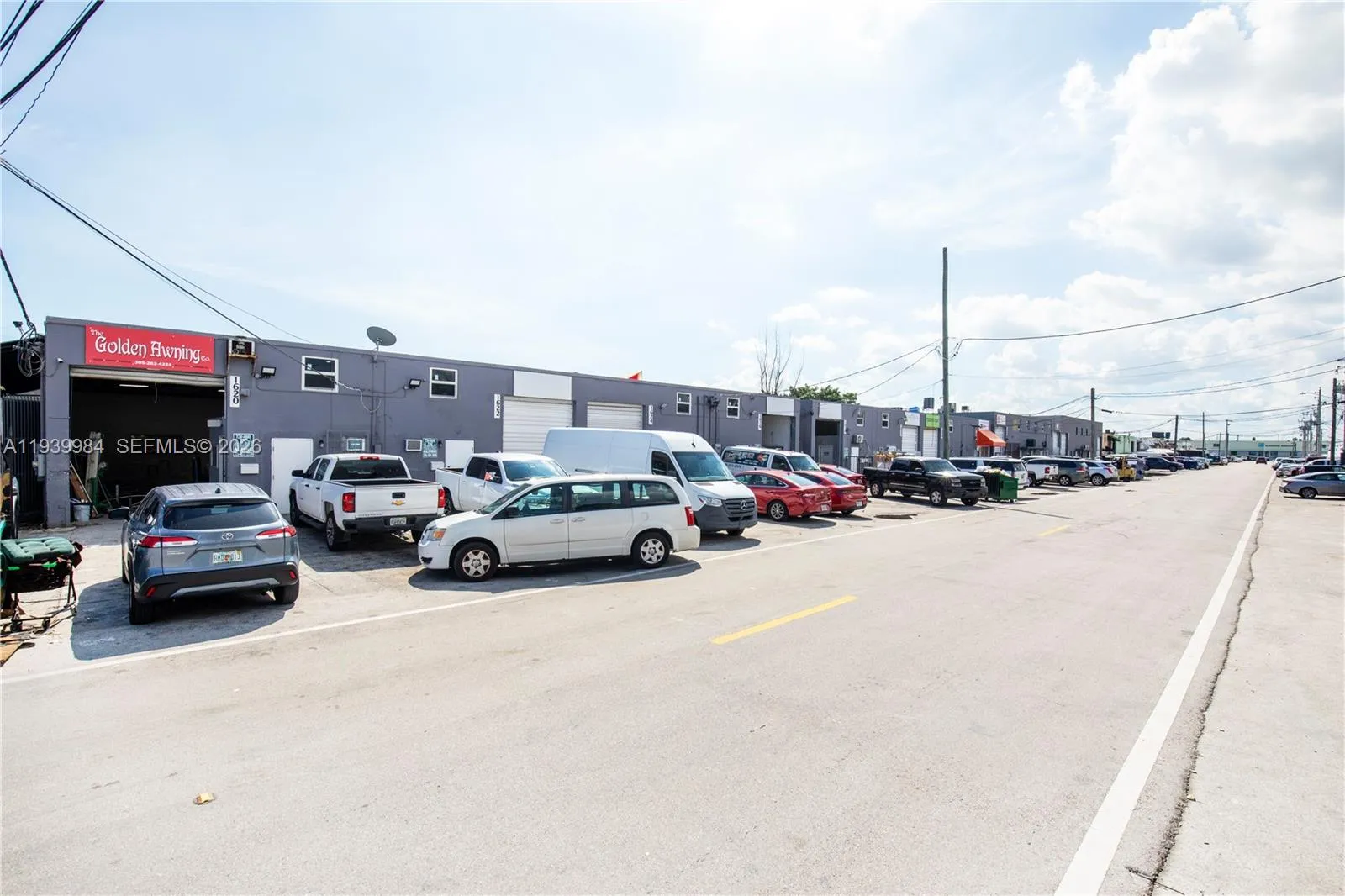 1620 W 31st Pl, Hialeah FL 33012