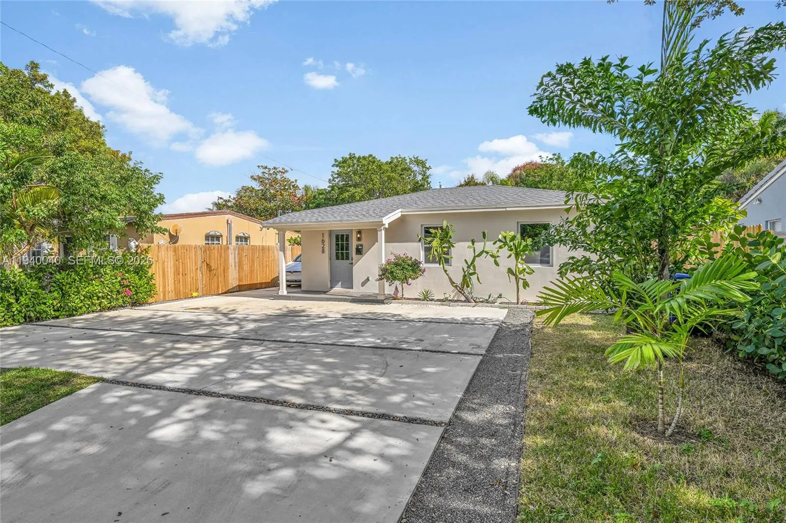 1628 NW 5th Ave, Fort Lauderdale FL 33311