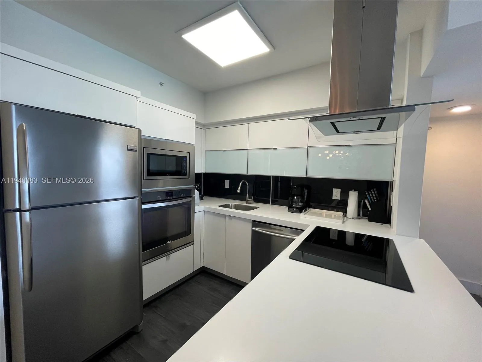 1500 Bay Rd # 1118S, Miami Beach FL 33139