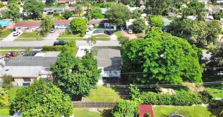 7450 Hope St, Hollywood FL 33024