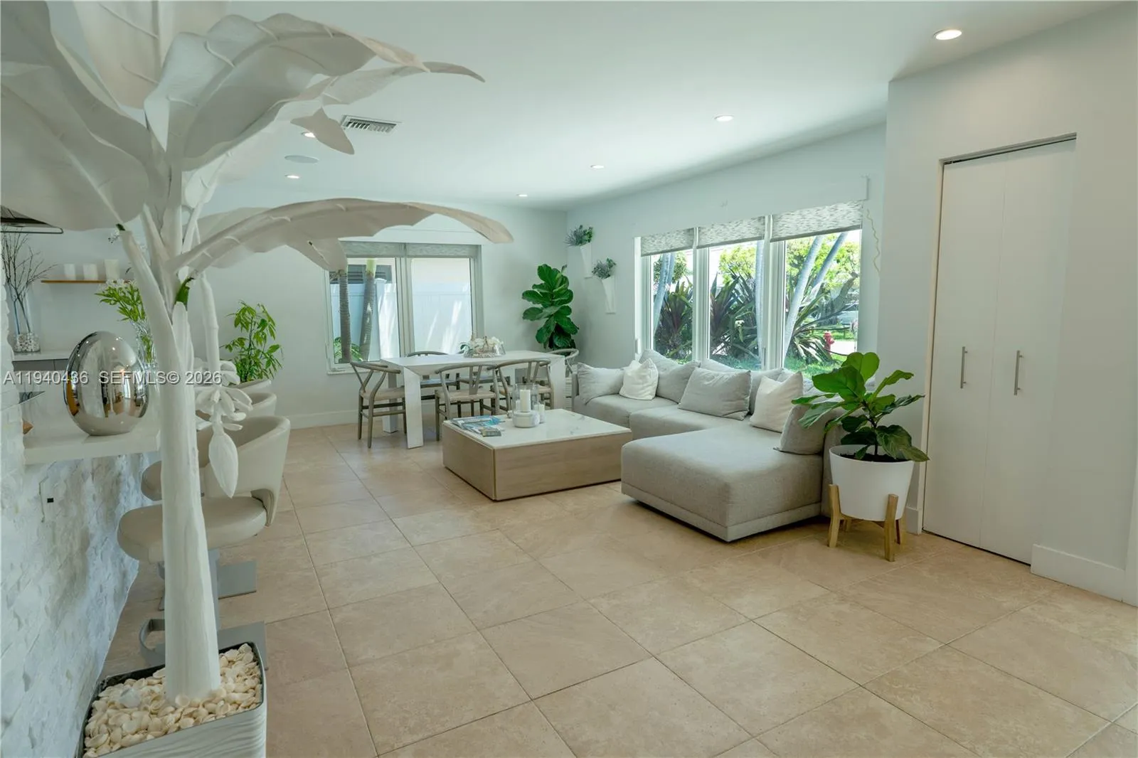 2711 NE 57th Ct, Fort Lauderdale FL 33308