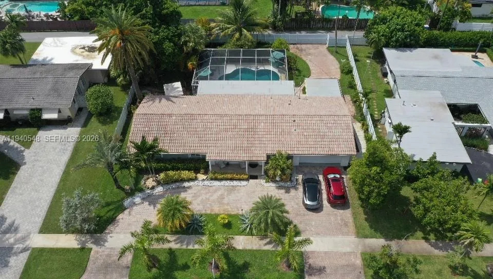 428 N Crescent Dr, Hollywood FL 33021