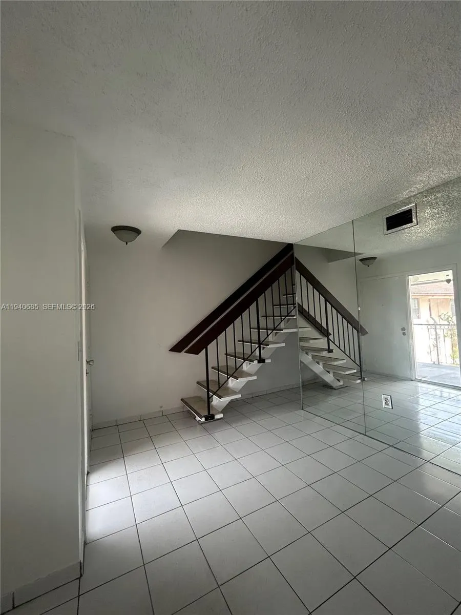 5851 W 20th Ave # 409, Hialeah FL 33012