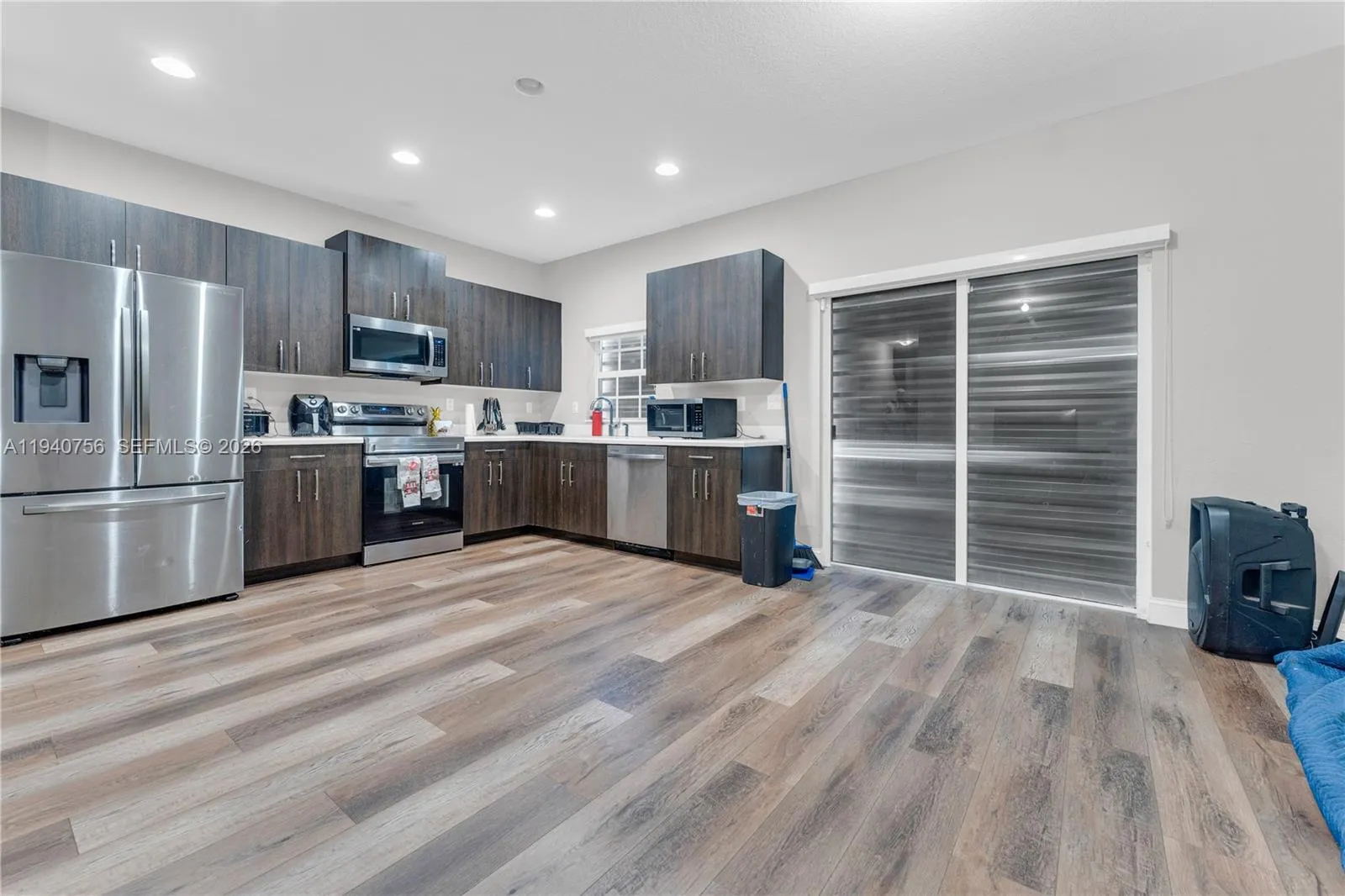 4040 NW 11th St, Lauderhill FL 33313