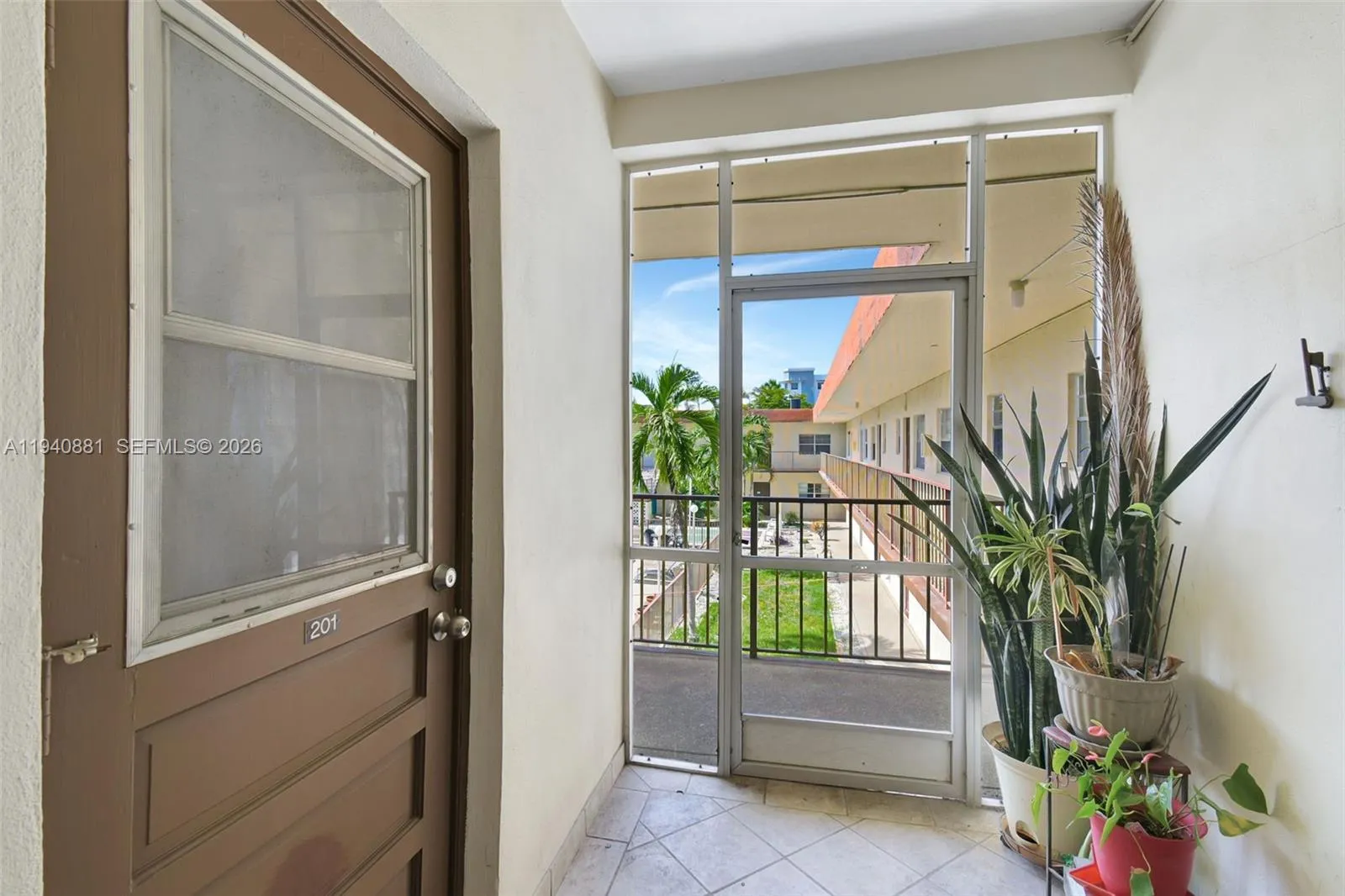 415 NE 2nd St # 201, Hallandale Beach FL 33009