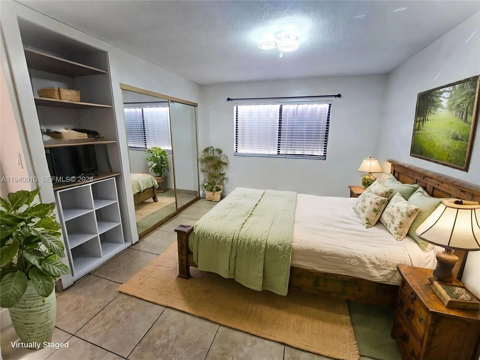 2775 W 61st St # 203, Hialeah FL 33016