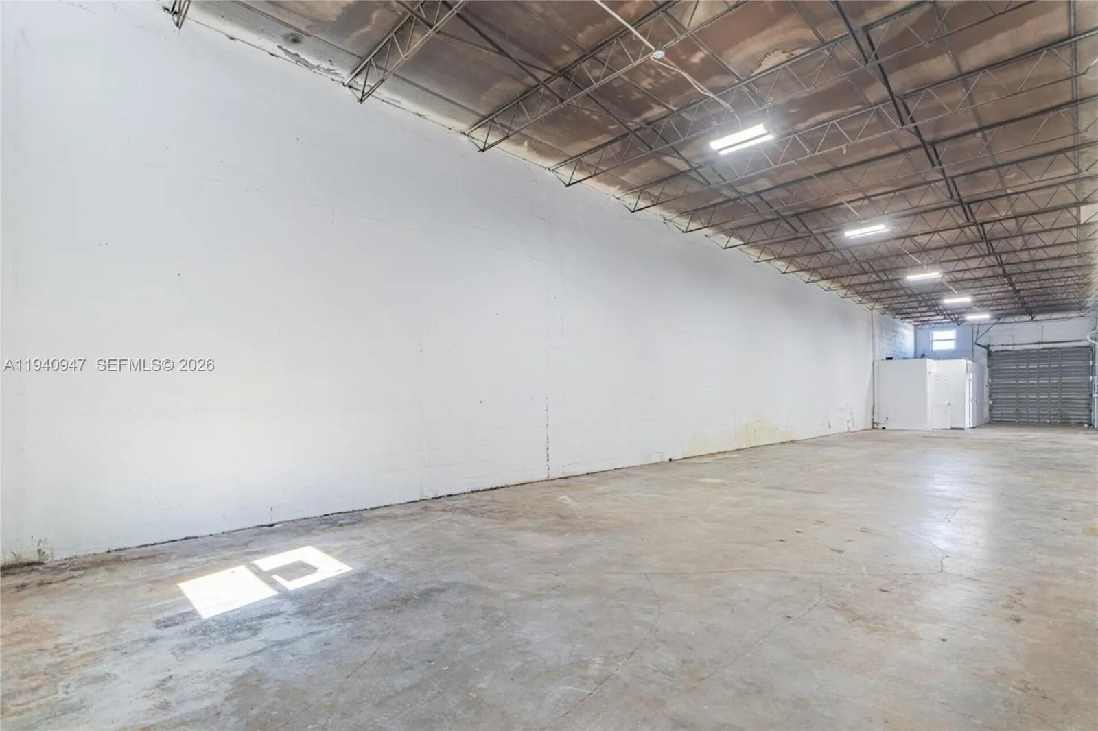 1676 W 31st Pl, Hialeah FL 33012