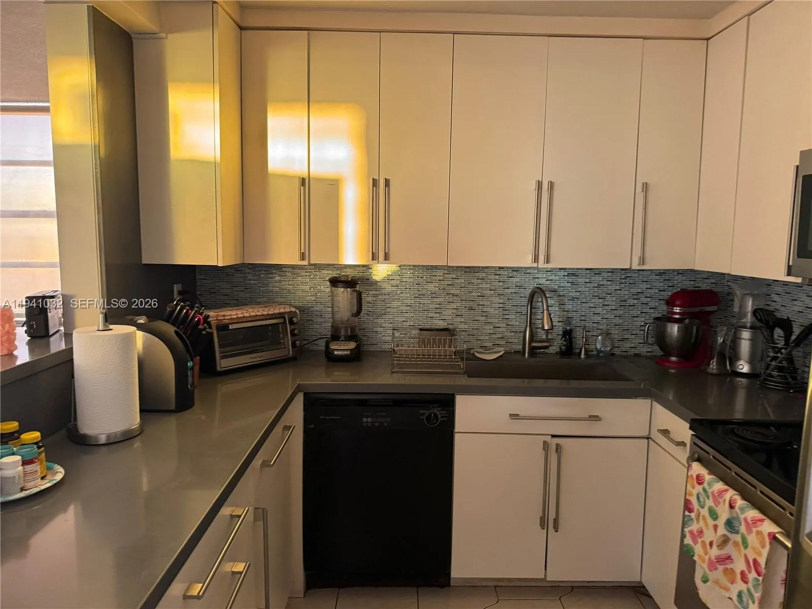 2 bedroom 2 bath for sale at 2750 NE 183rd St # 1503, Aventura FL 33160