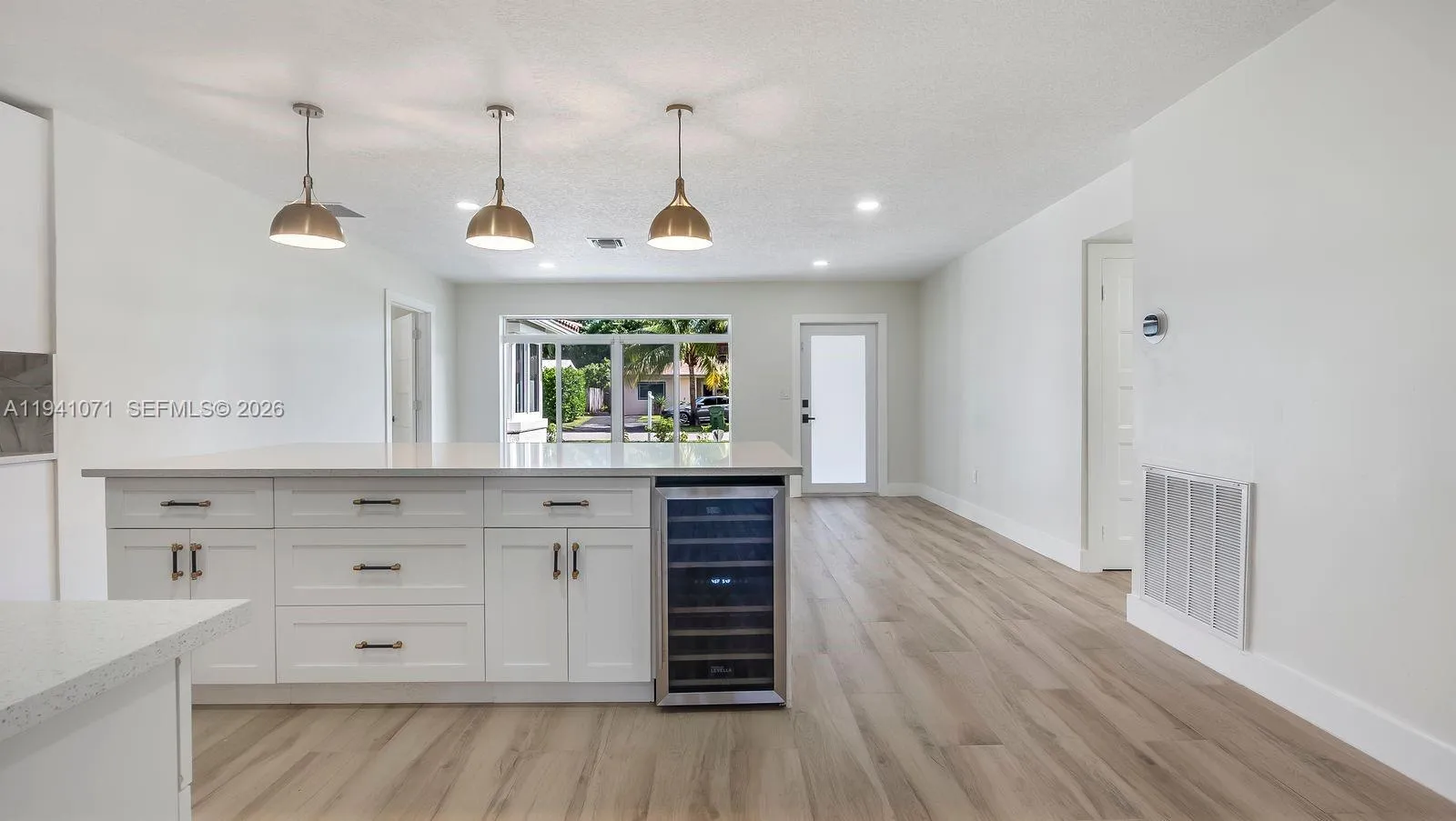 5713 NE 17th Ter, Fort Lauderdale FL 33334