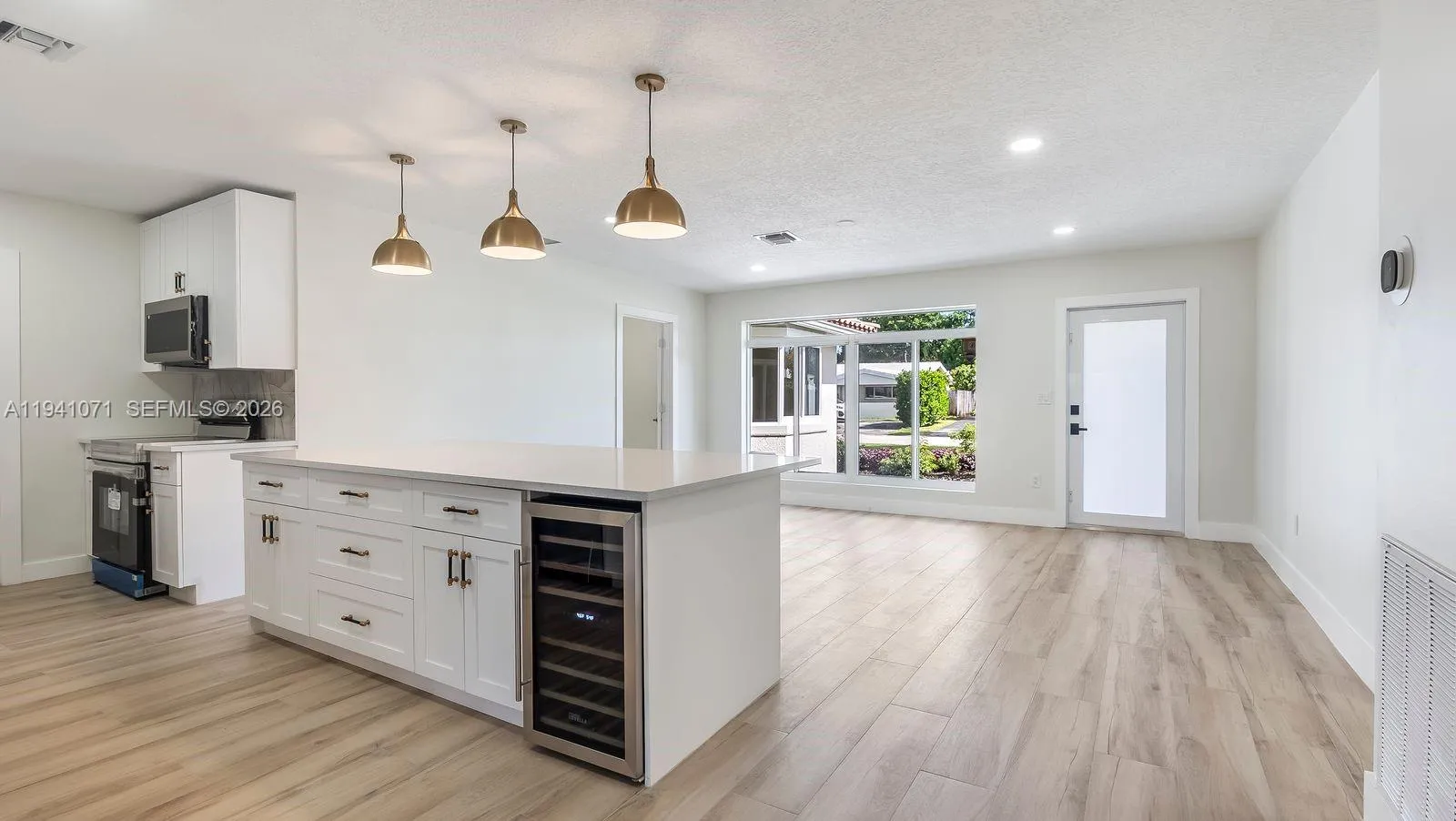 5713 NE 17th Ter, Fort Lauderdale FL 33334