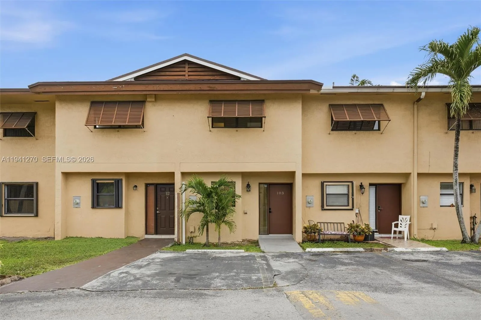 6850 NW 173rd Dr # 103, Hialeah FL 33015