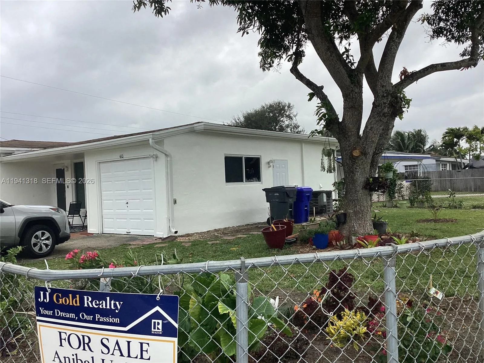 410 N 74th Ave, Hollywood FL 33024