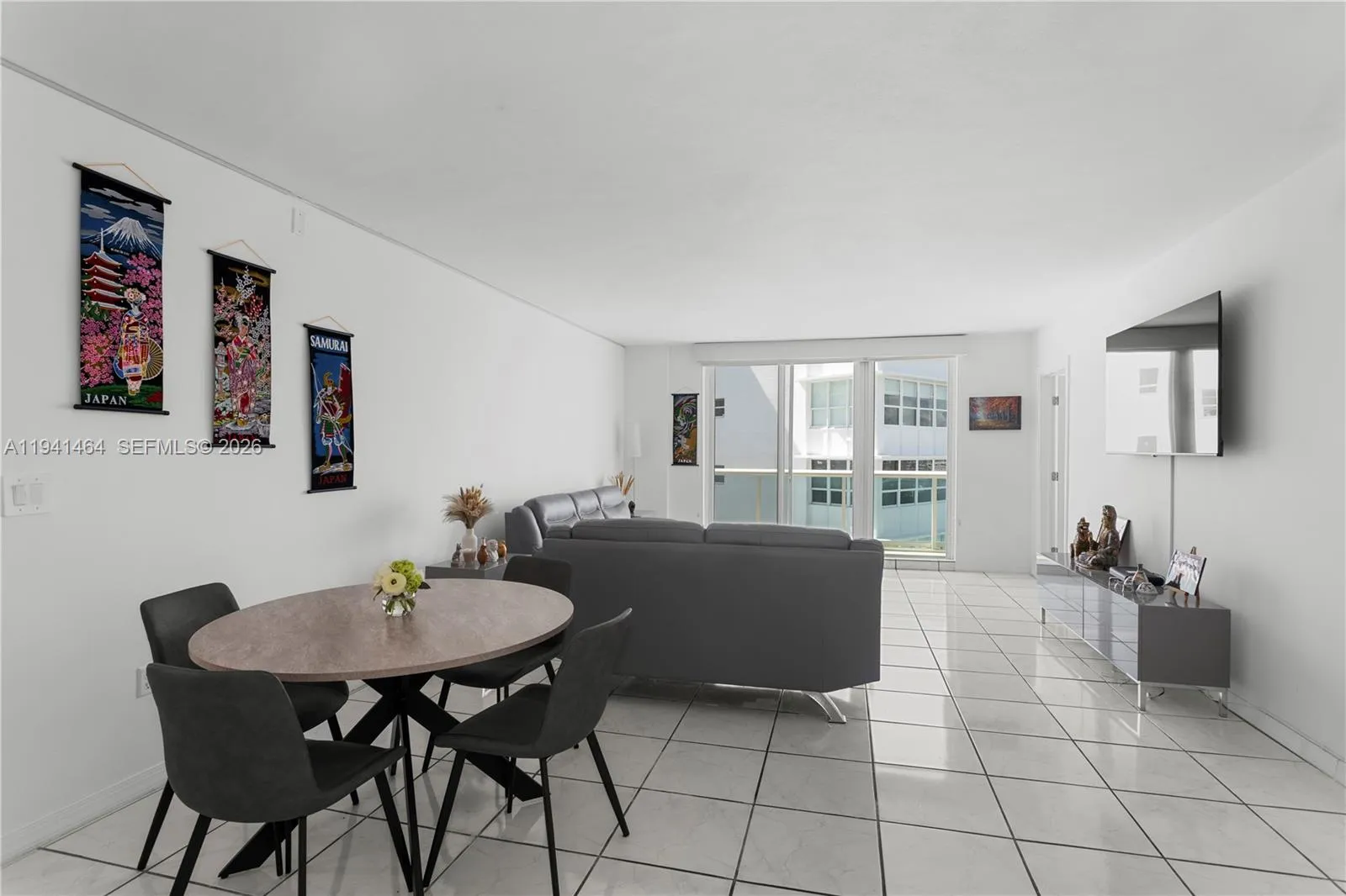 2 bedroom 2 bath for sale at 5001 Collins Ave # 14C, Miami Beach FL 33140
