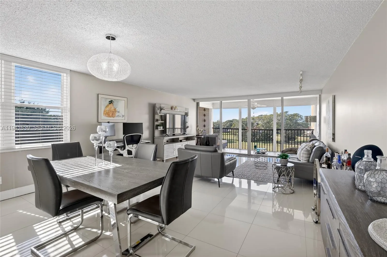 3671 Environ Blvd # 564, Lauderhill FL 33319