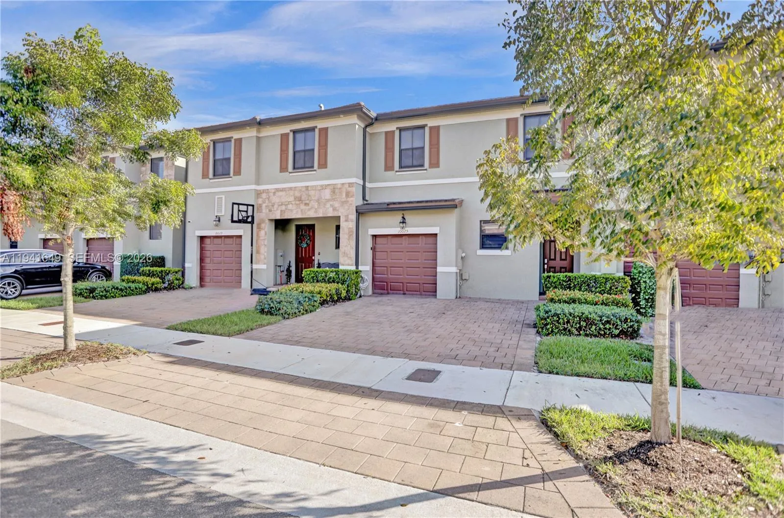 10025 W 32nd Ln, Hialeah FL 33018