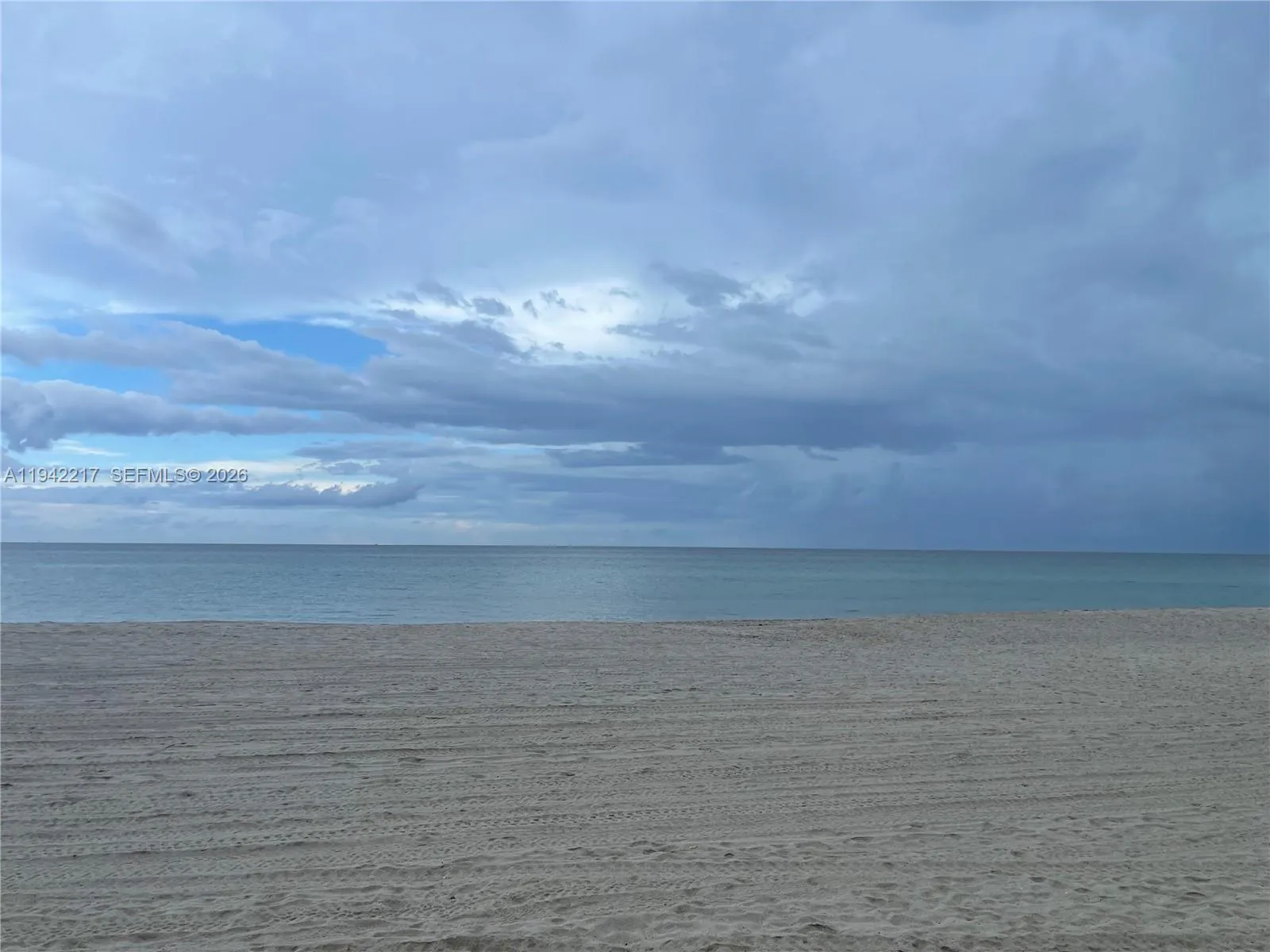 3505 S Ocean Dr # 310, Hollywood FL 33019