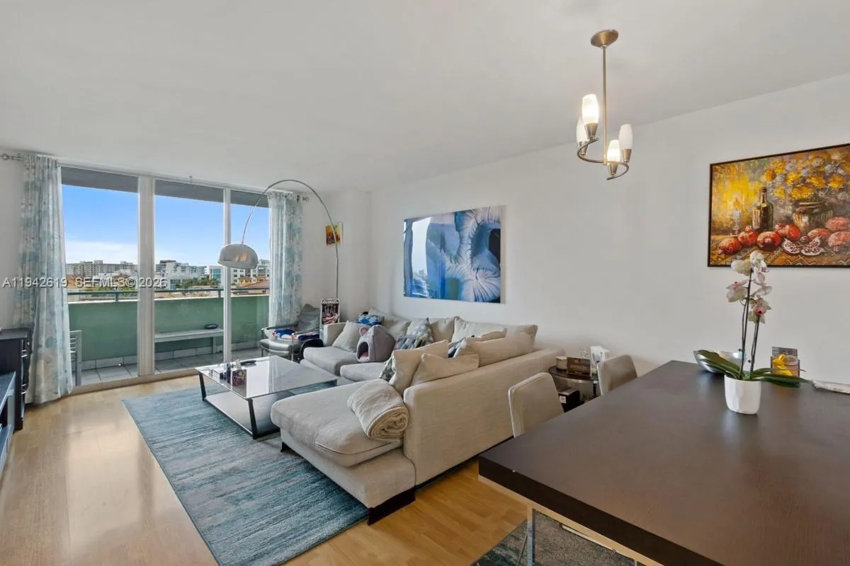 90 Alton Rd # 807, Miami Beach FL 33139